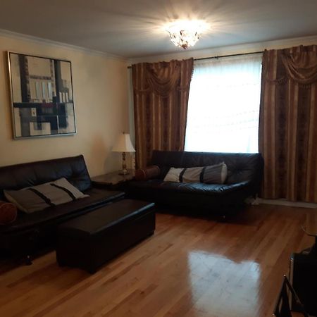 Three Bedroom Holiday Apartment ลองกัยล์ ภายนอก รูปภาพ