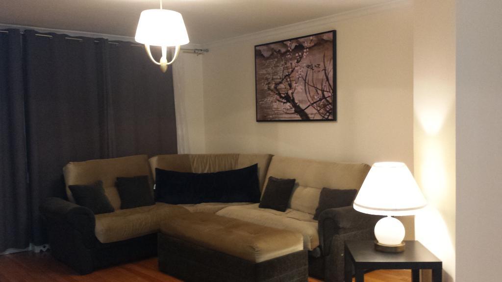 Three Bedroom Holiday Apartment ลองกัยล์ ภายนอก รูปภาพ