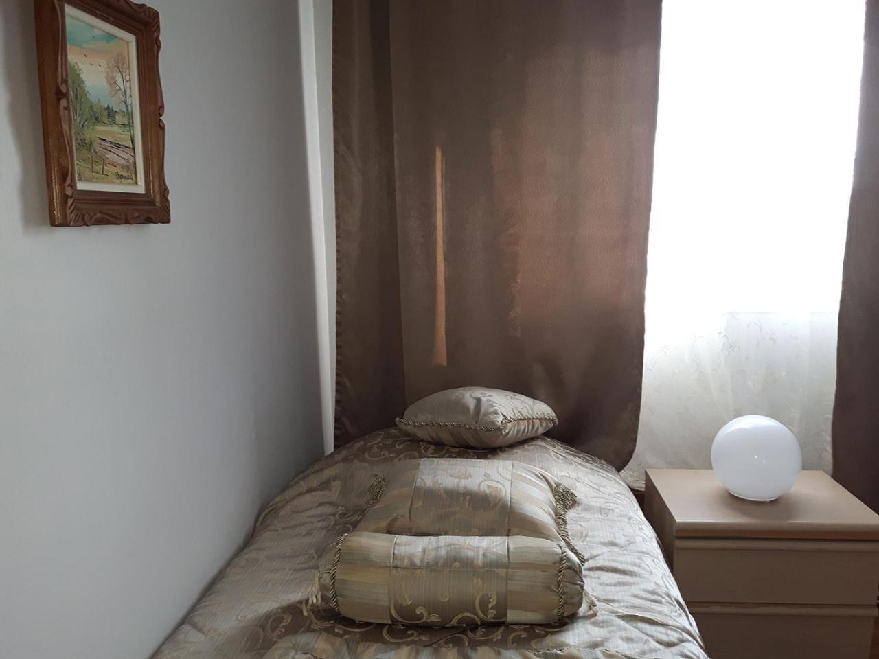 Three Bedroom Holiday Apartment ลองกัยล์ ภายนอก รูปภาพ